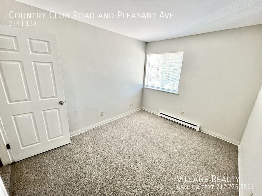 601 Country Club Rd #C - Photo 6 of 50