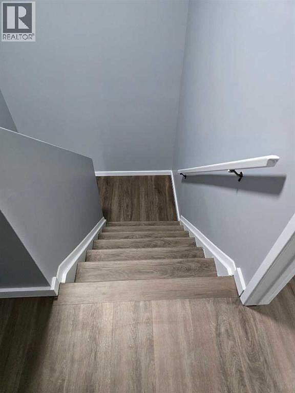 215 Pineset Pl Ne - Photo 2 of 14