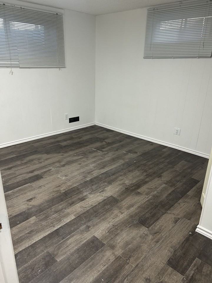 149 Madeira Cres Ne - Photo 4 of 7