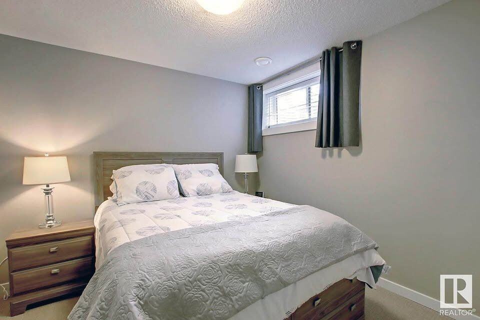 934 Valour Way Nw - Photo 2 of 7
