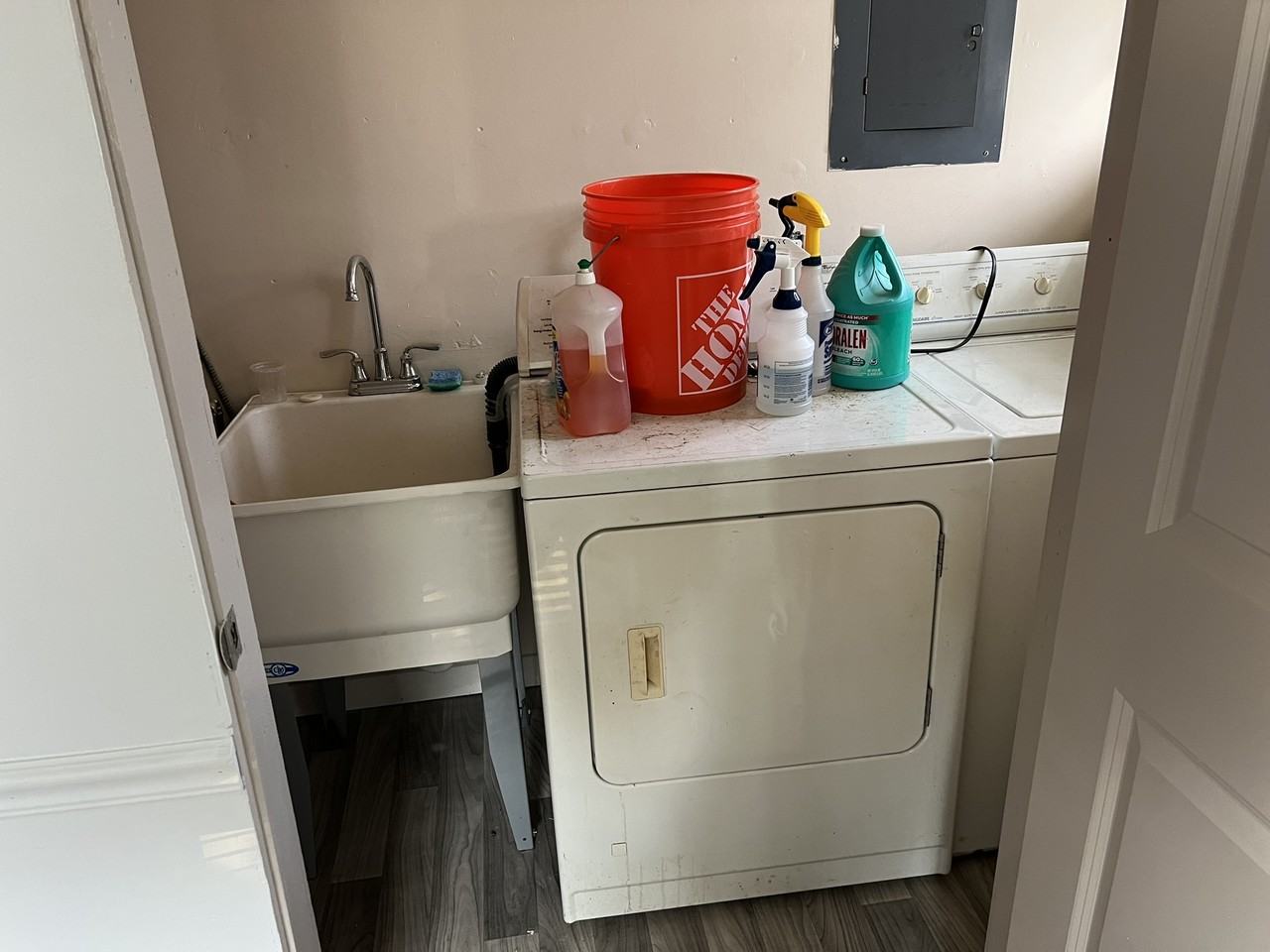 737 May St #1W - Photo 5 of 10