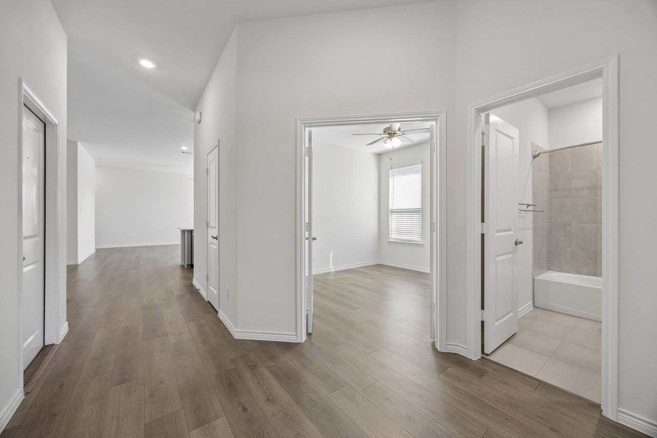 2702 Moccasin Ln #NA - Photo 2 of 49