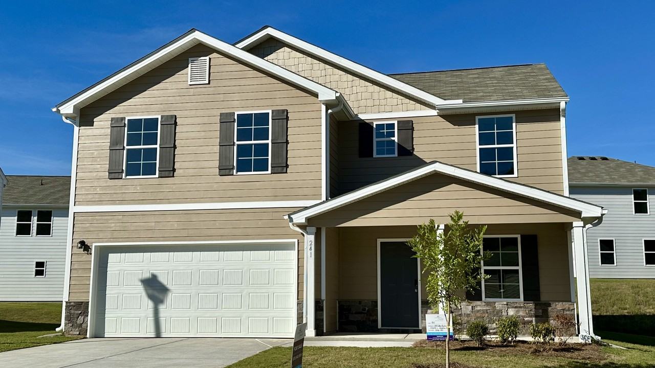 241 Golden Raintree Dr #NA - Photo 4 of 34