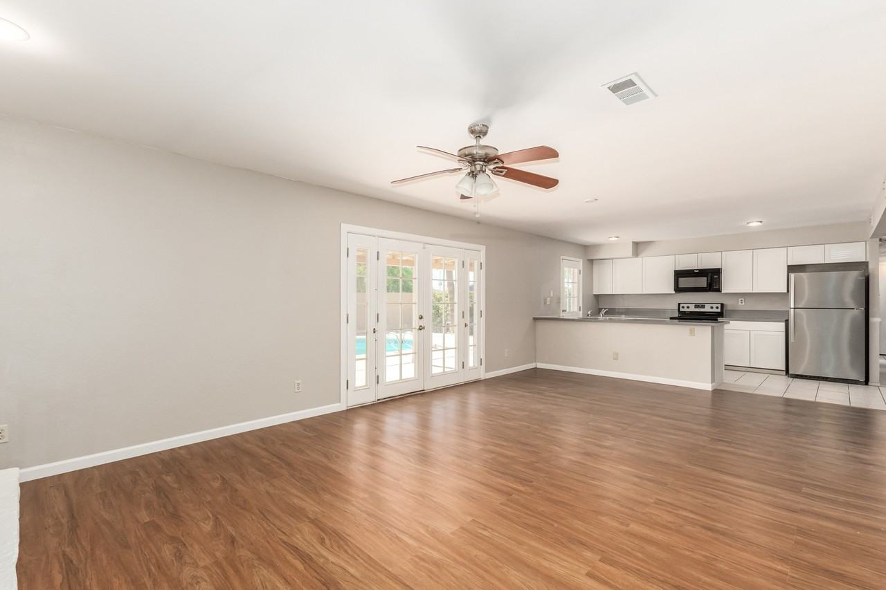 1903 E Balboa Dr #NA - Photo 7 of 14