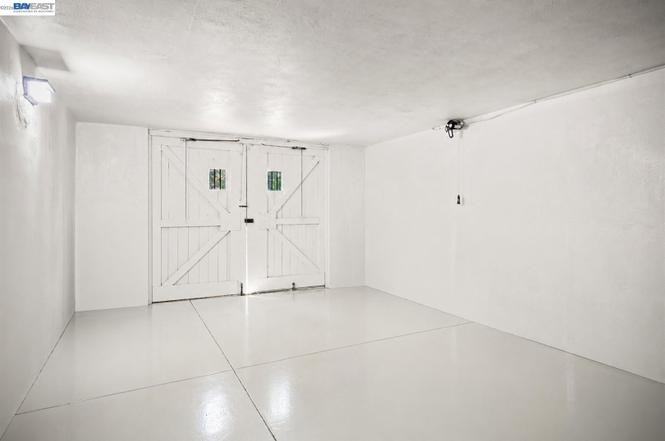 2512 Clay St #NA - Photo 5 of 5