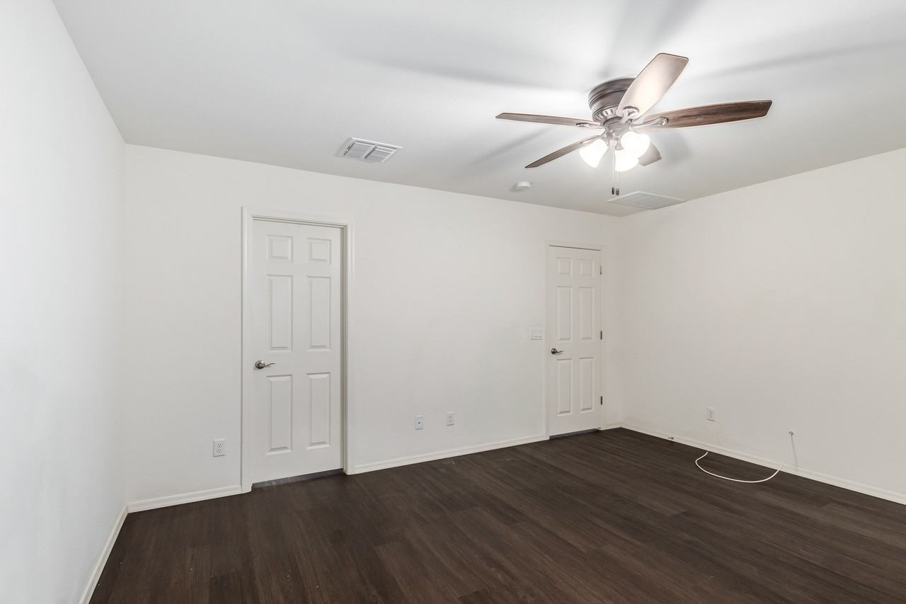 1749 E Chanute Pass #NA - Photo 7 of 16