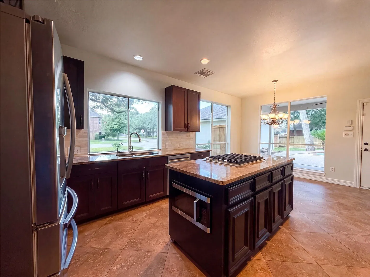3904 Kenn Ct #NA - Photo 3 of 20