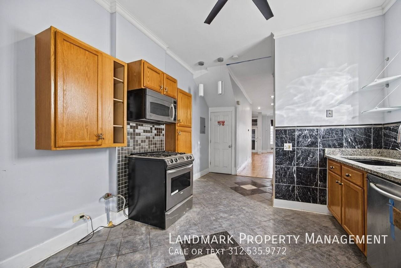 3626 S Calumet Ave - Photo 4 of 40