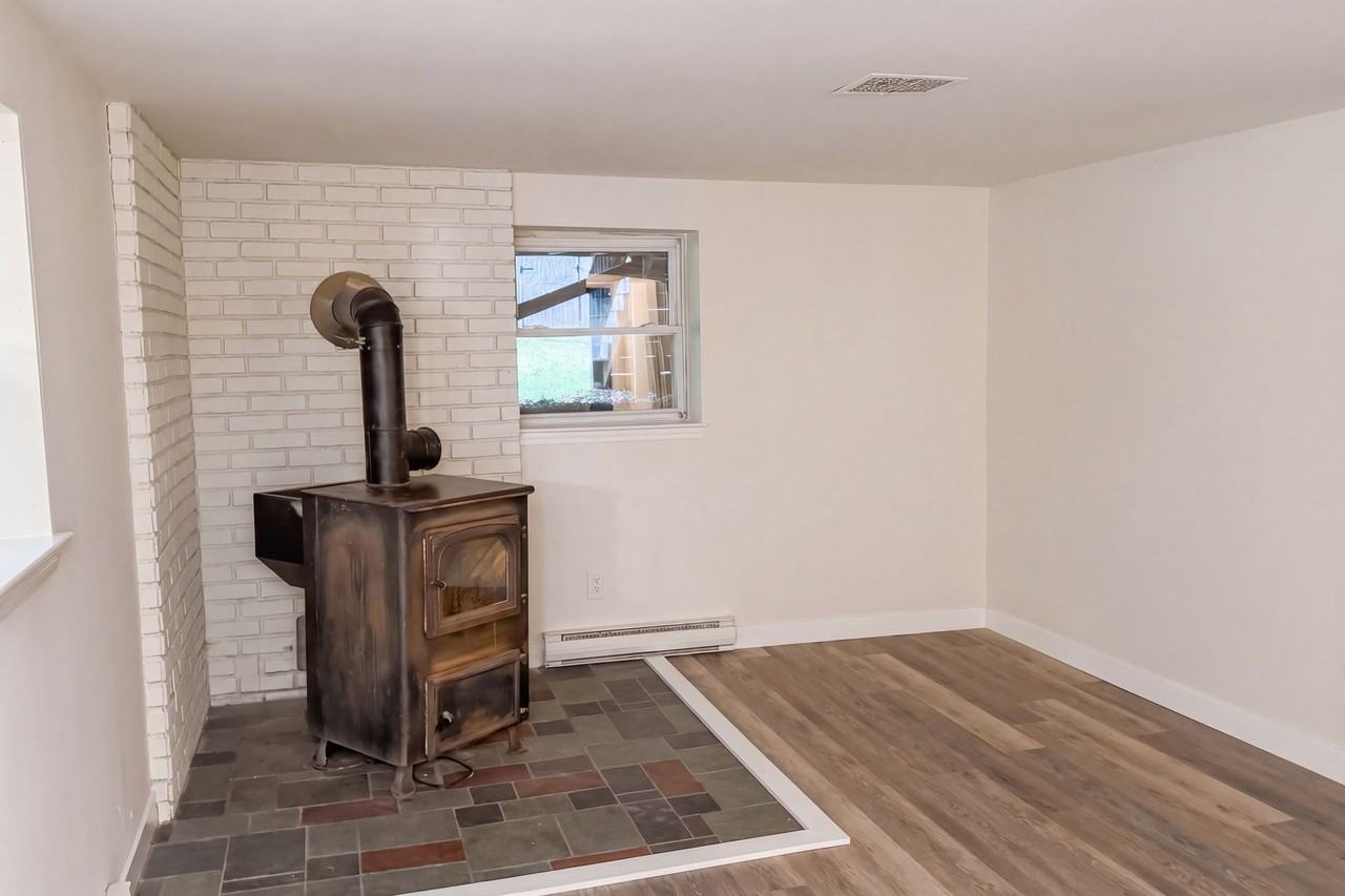 112 N Lake Rd #NA - Photo 3 of 7