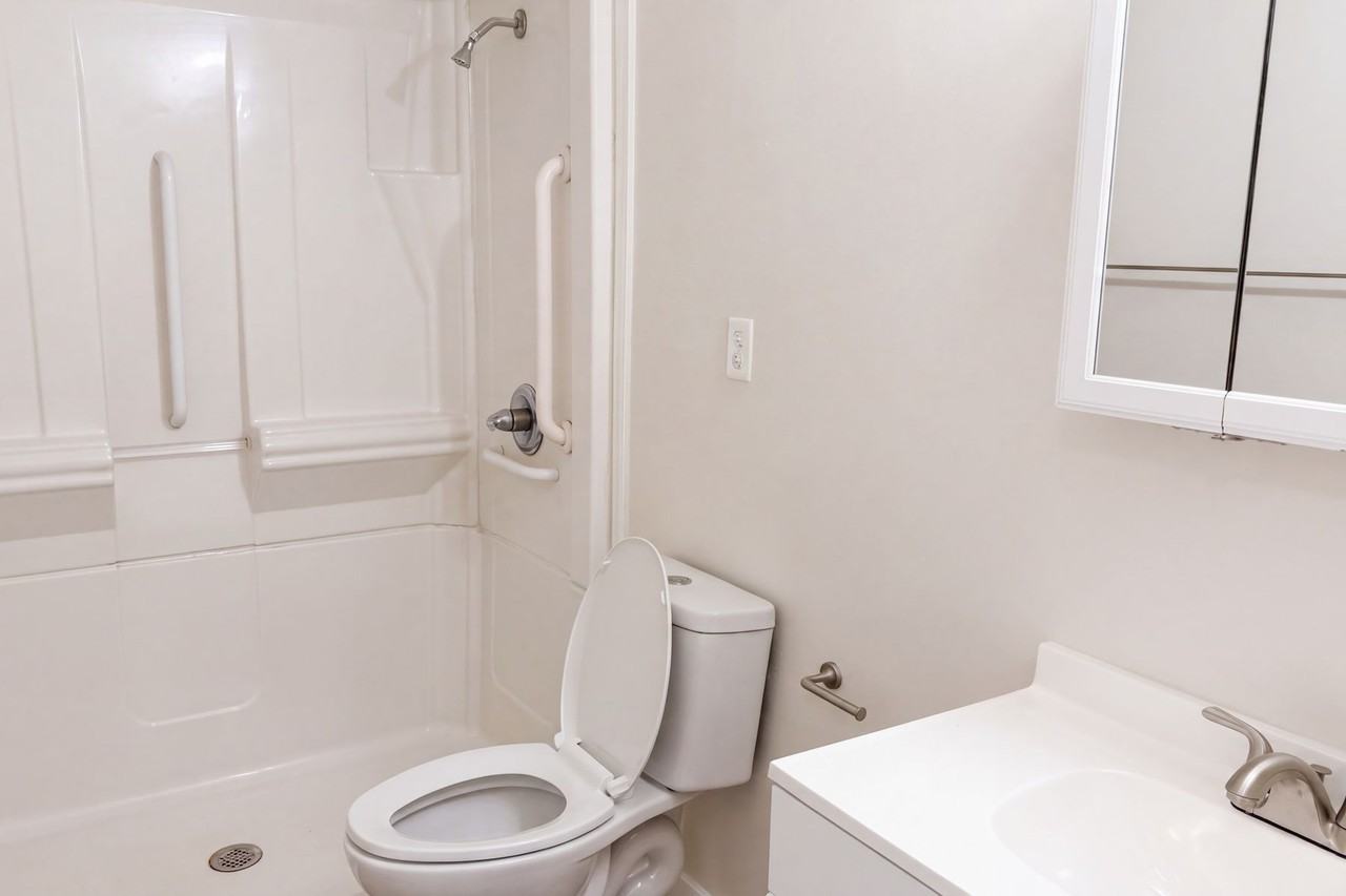 112 N Lake Rd #NA - Photo 6 of 7