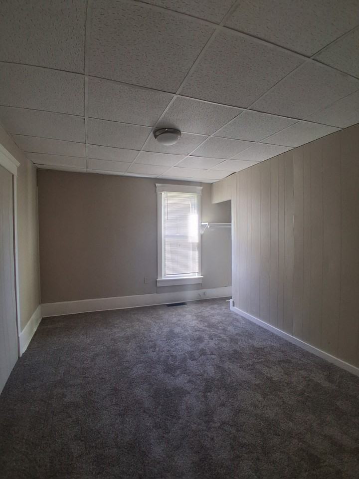 76 Cambria St - Photo 4 of 11