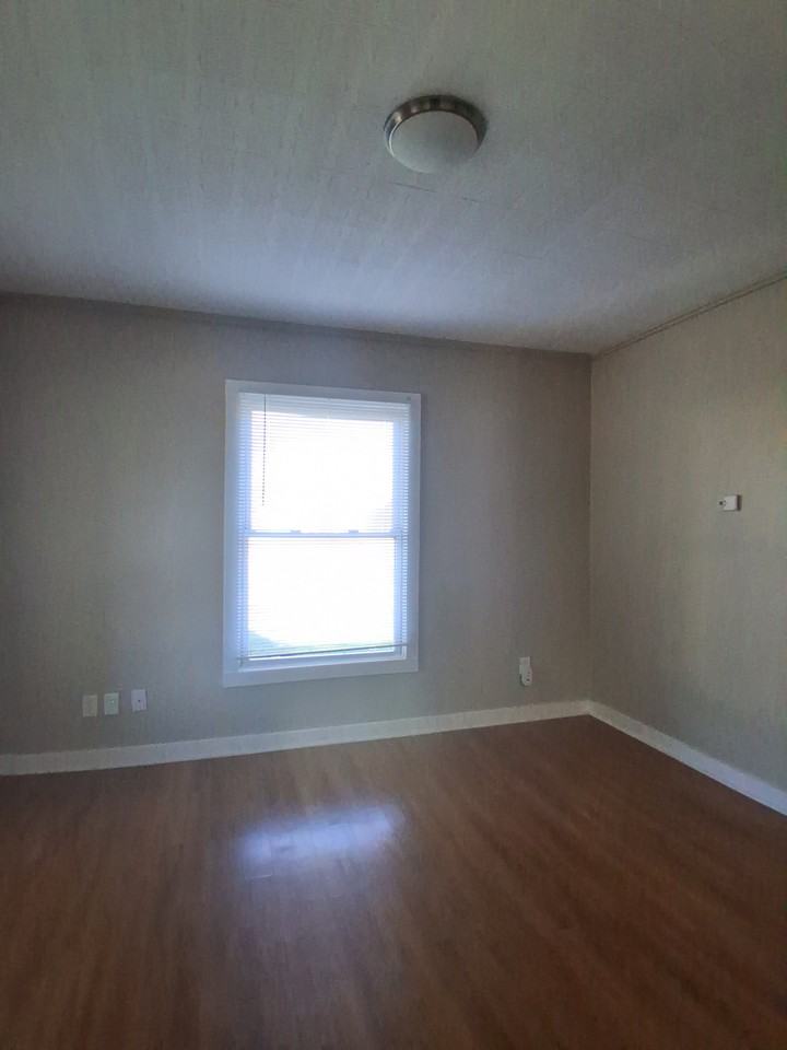 12 Forry St - Photo 3 of 12