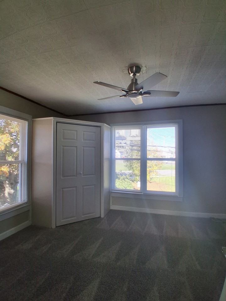 12 Forry St - Photo 6 of 12