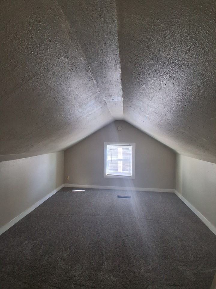 12 Forry St - Photo 7 of 12