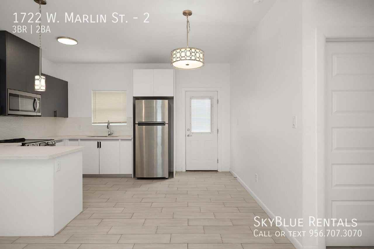 1722 W Marlin St #2 - Photo 5 of 19