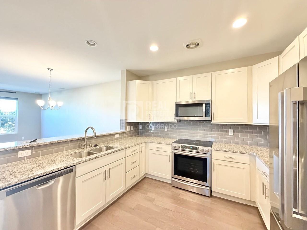 1791 S Buchanan Cir - Photo 7 of 21