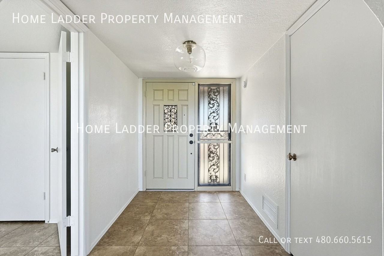 16336 E Bainbridge Ave - Photo 6 of 43