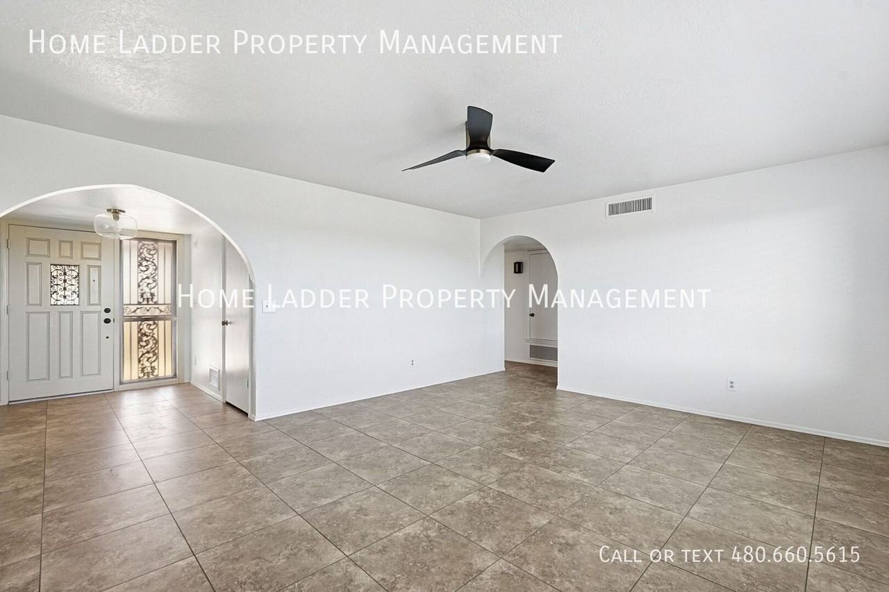 16336 E Bainbridge Ave - Photo 7 of 43