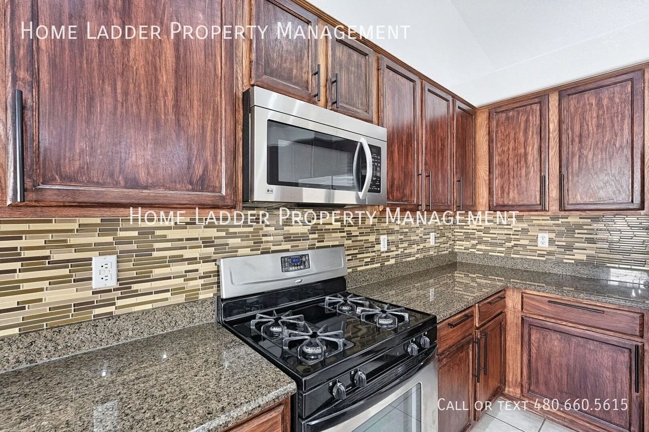 7260 E Monte Ave - Photo 6 of 23