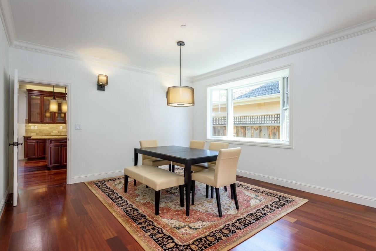 2020 Gordon Ave - Photo 3 of 29