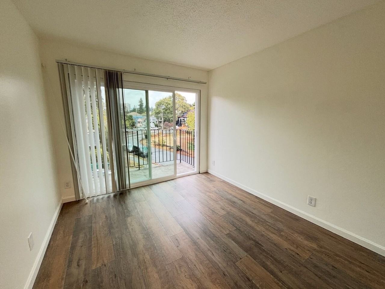 3465 Richmond Blvd #202 - Photo 5 of 22