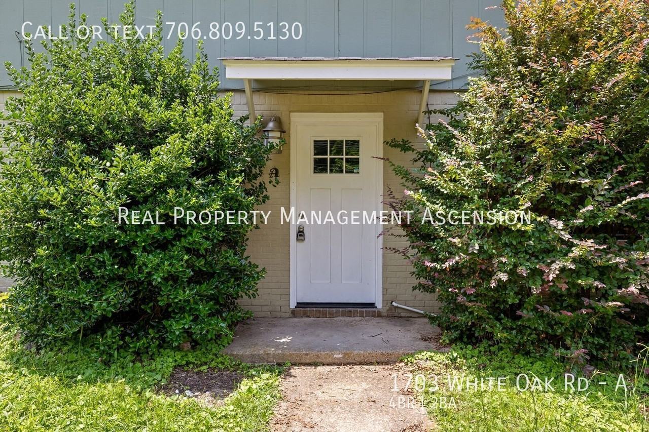 1703 White Oak Rd #A - Photo 3 of 30