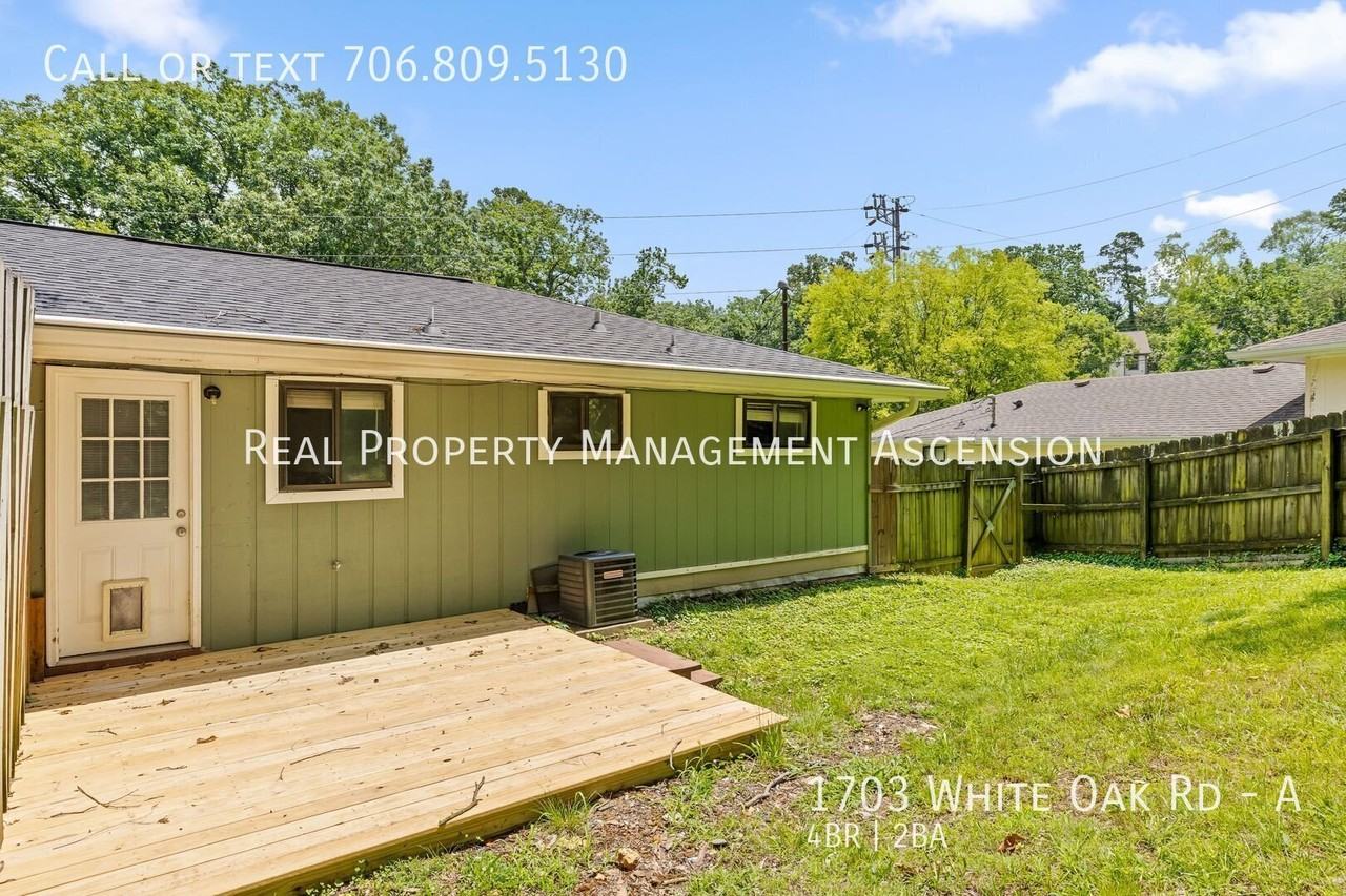 1703 White Oak Rd #A - Photo 4 of 30