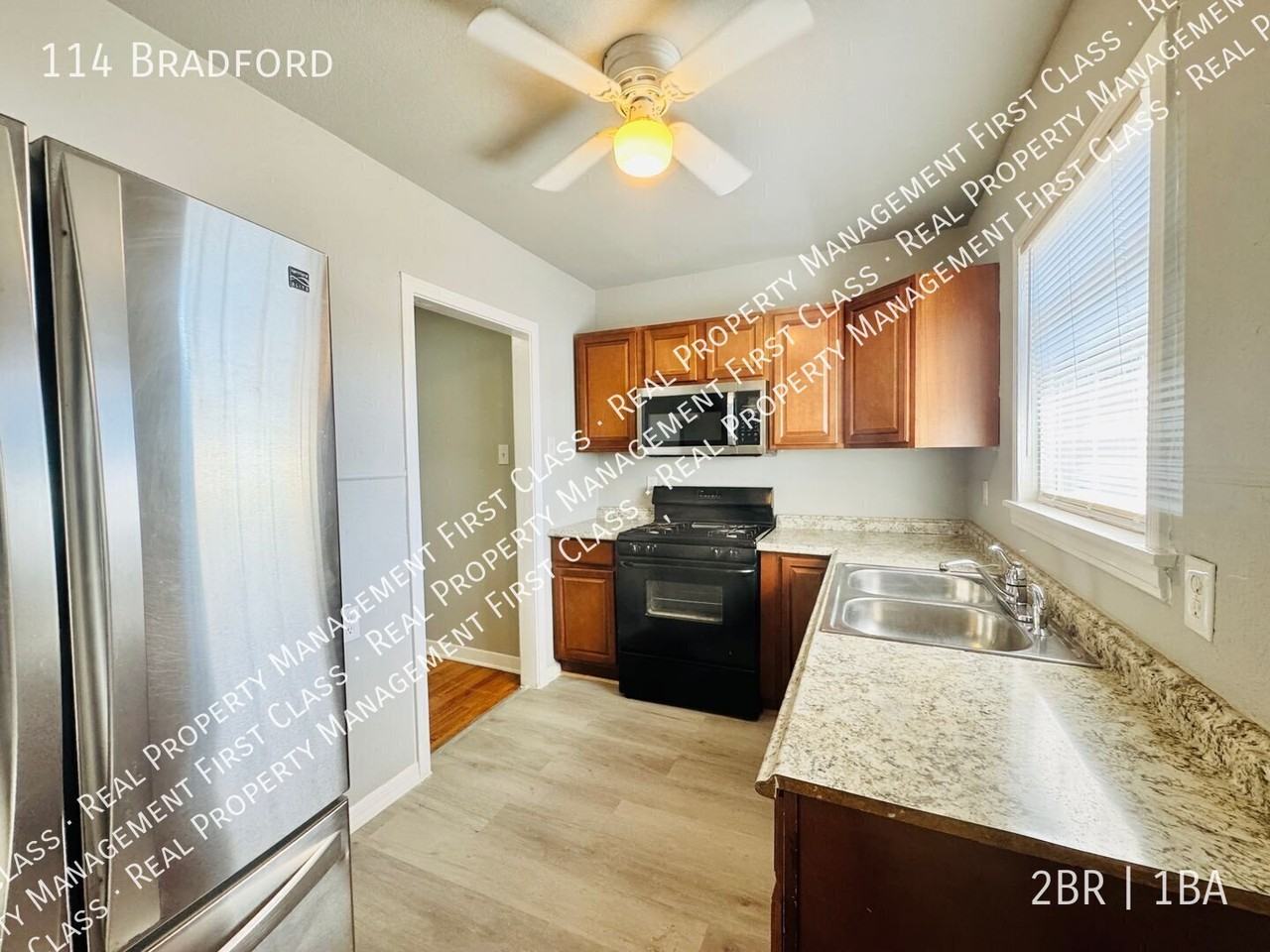 114 Bradford - Photo 6 of 12