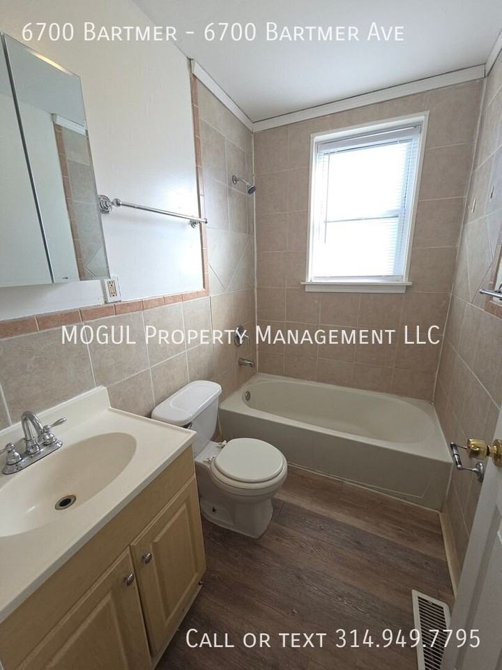6700 Bartmer Ave - Photo 6 of 8