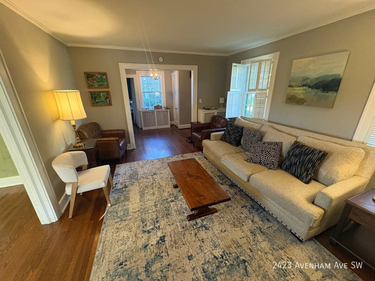 2423 Avenham Ave Sw - Photo 4 of 15