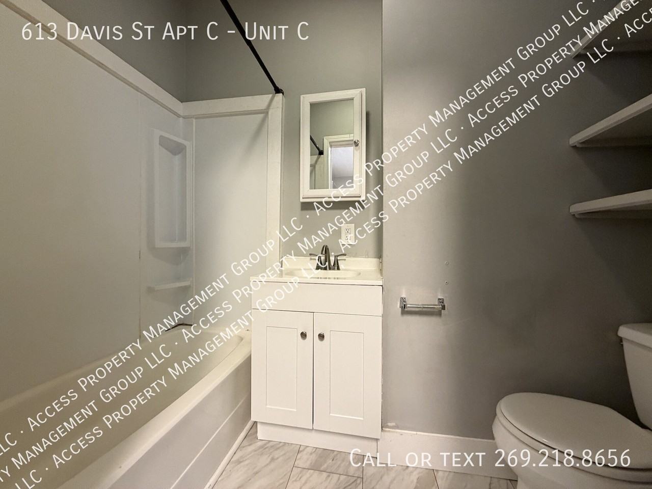 613 Davis St Apt C #C - Photo 2 of 12