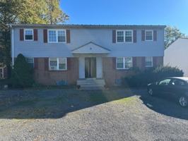featured image of 696 Walborn Ln #4