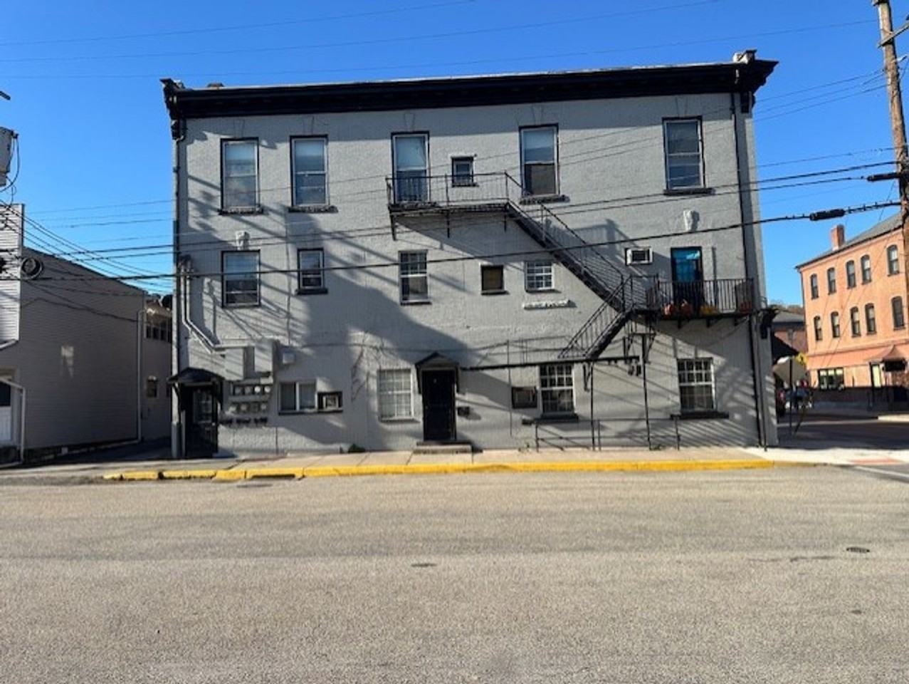 113 Market St - 8 Penn Ave #3B - Photo 2 of 10