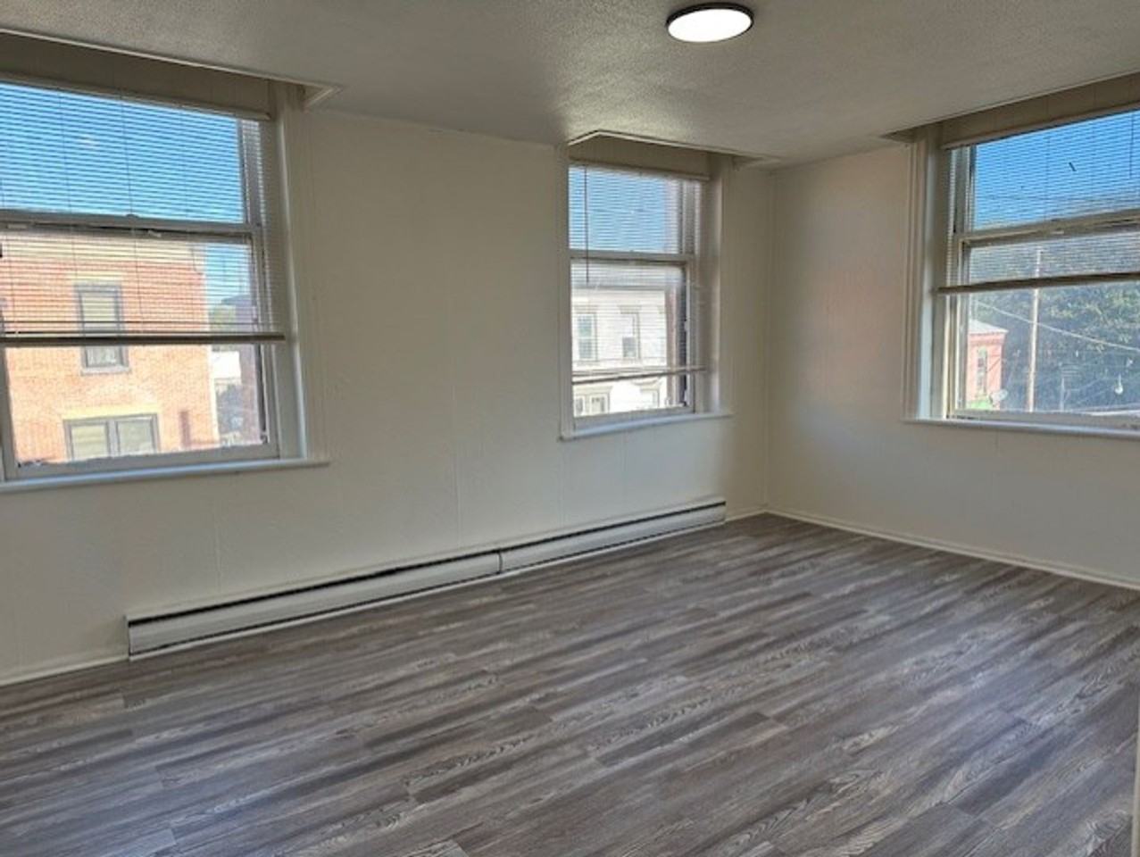 113 Market St - 8 Penn Ave #3B - Photo 3 of 10