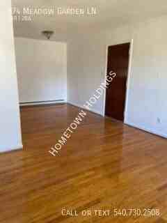 374 Meadow Garden Ln - Photo 4 of 19