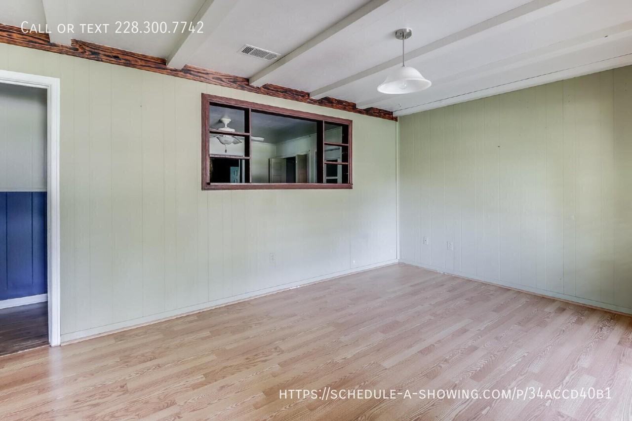 101 Fore St - Photo 2 of 22
