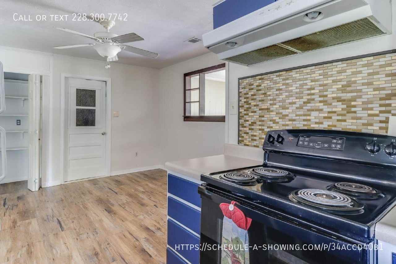 101 Fore St - Photo 5 of 22