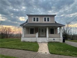 featured image of 3826 E 78th St