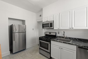 featured image of 6275 Enright Ave #2E