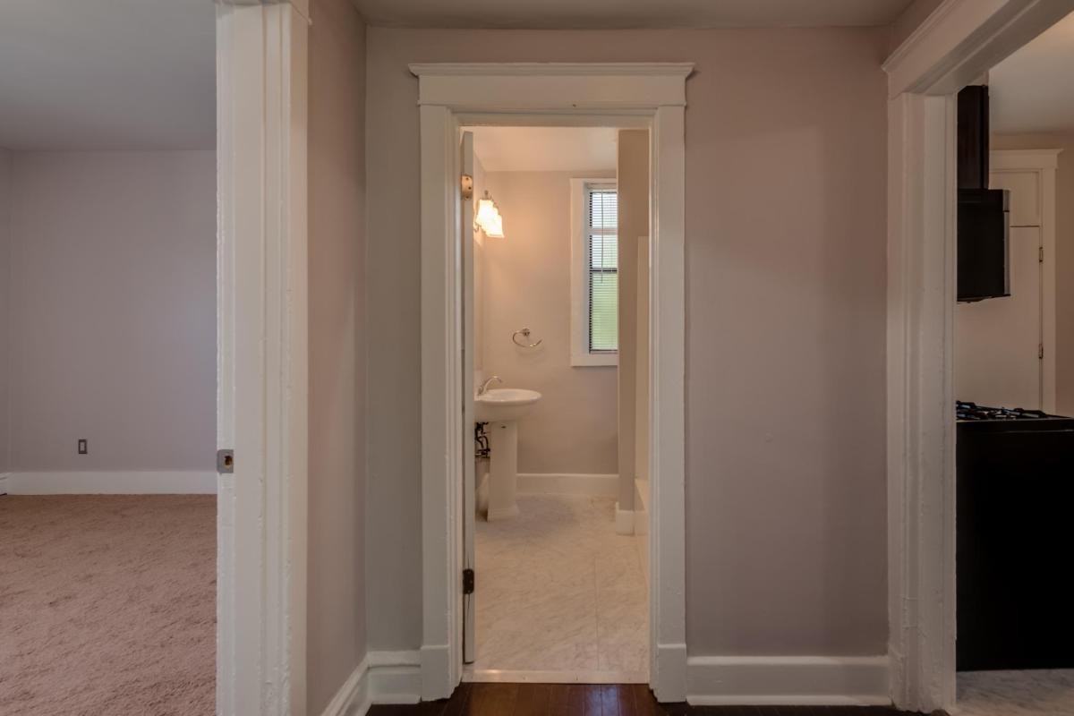 6275 Enright Ave #2E - Photo 5 of 9