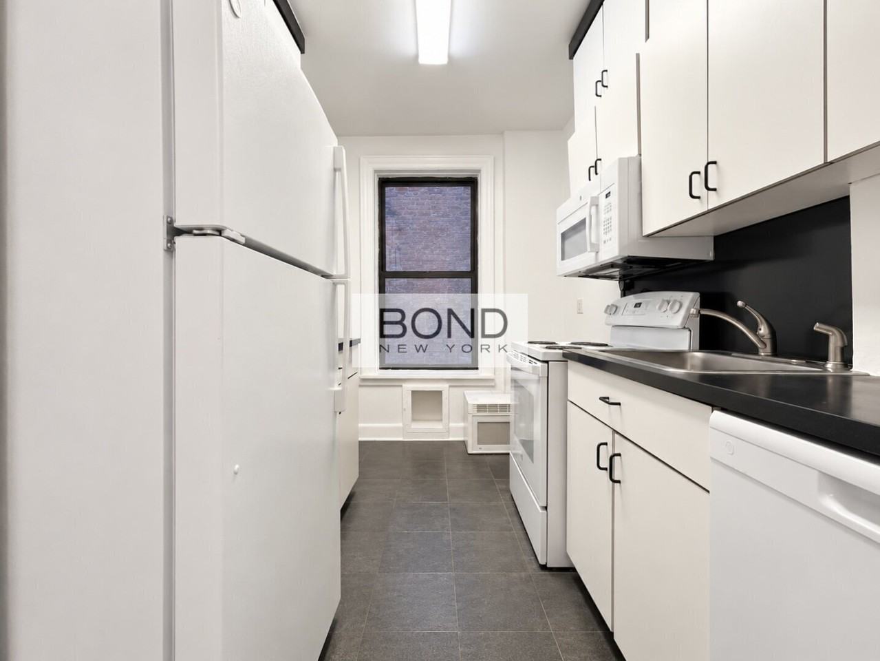103 Avenue A #31 - Photo 4 of 11
