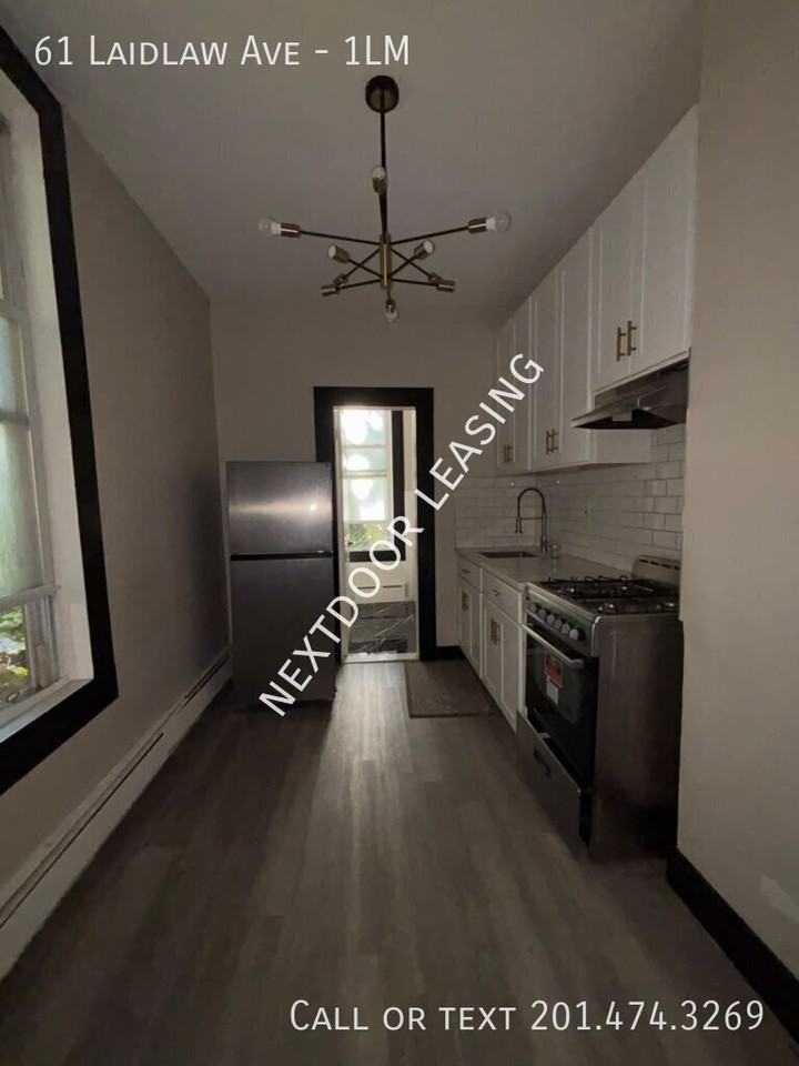 61 Laidlaw Ave #1LM - Photo 2 of 8