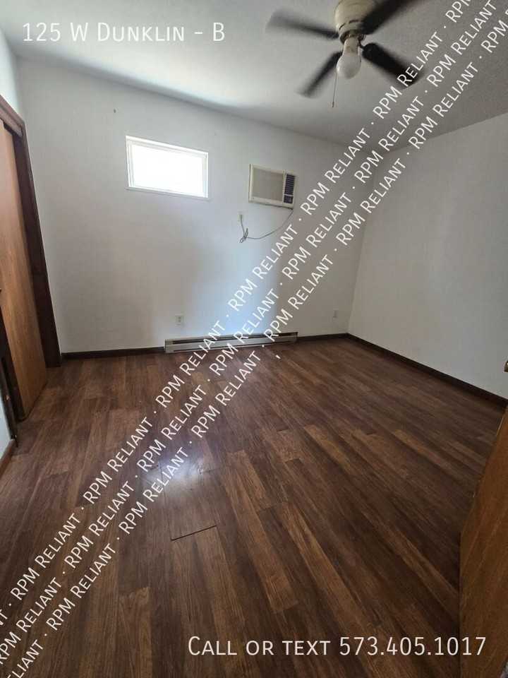 125 W Dunklin St #B - Photo 4 of 5