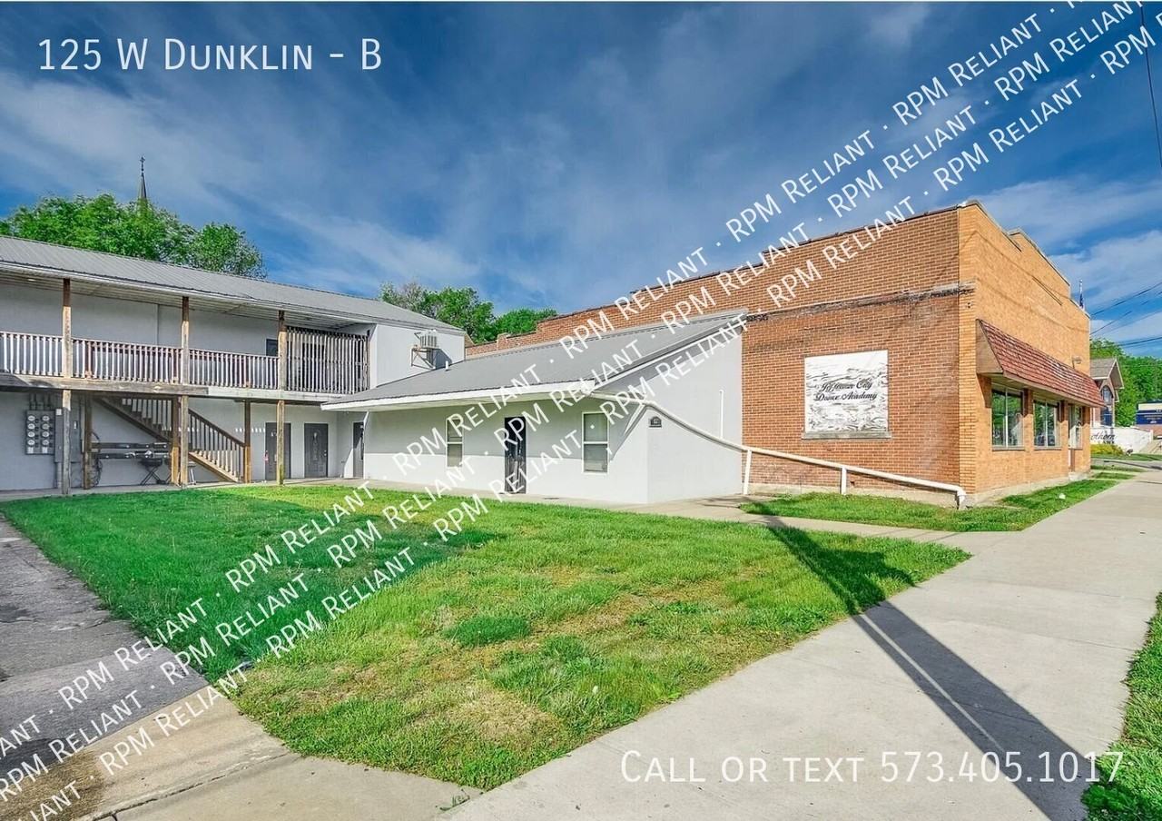 125 W Dunklin St #B - Photo 5 of 5