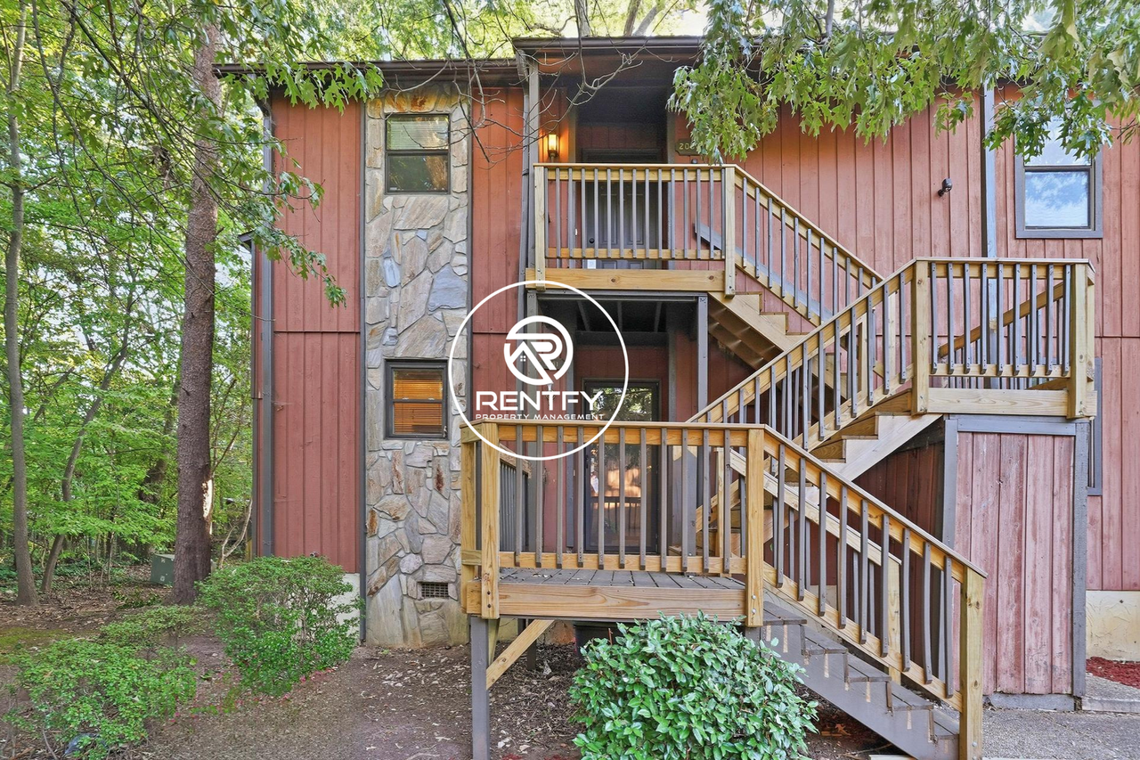 2001 Aspen Way