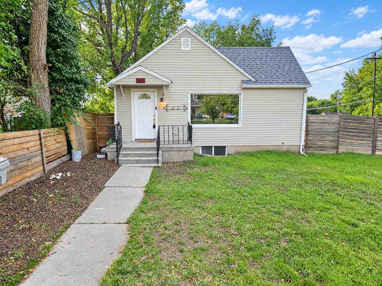3601 Jefferson Ave - Photo 2 of 19