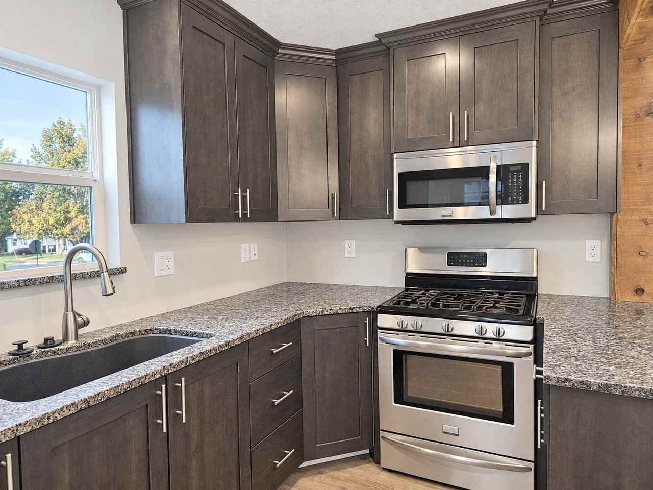 3601 Jefferson Ave - Photo 7 of 19