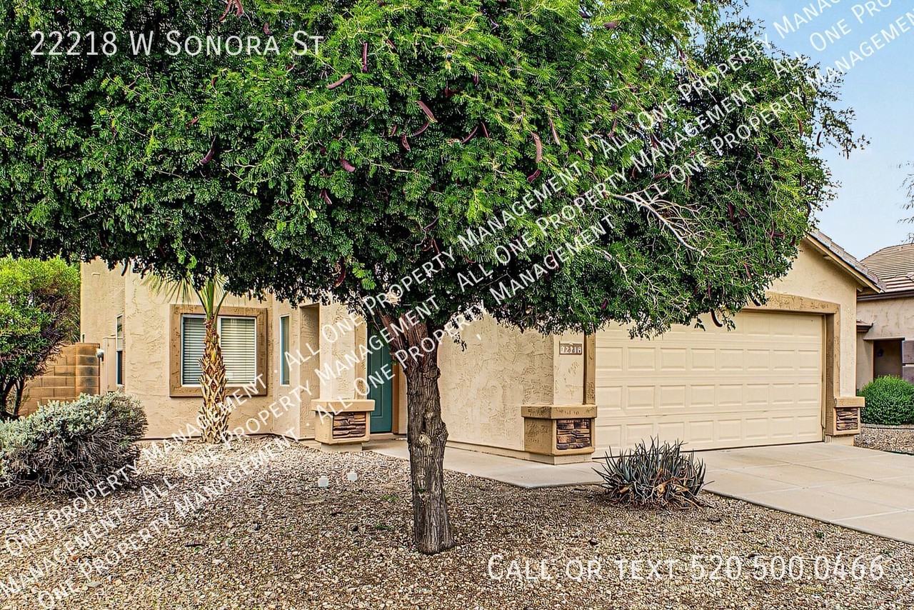22218 W Sonora St - Photo 4 of 33