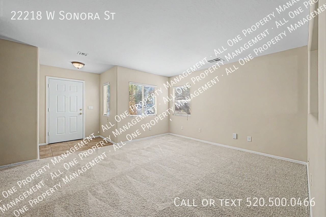 22218 W Sonora St - Photo 7 of 33