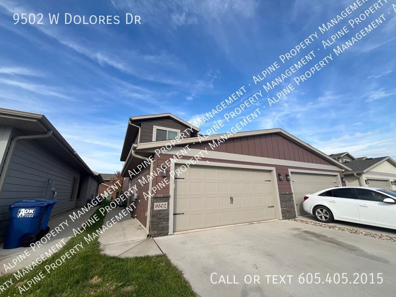 9502 W Dolores Dr - Photo 2 of 27